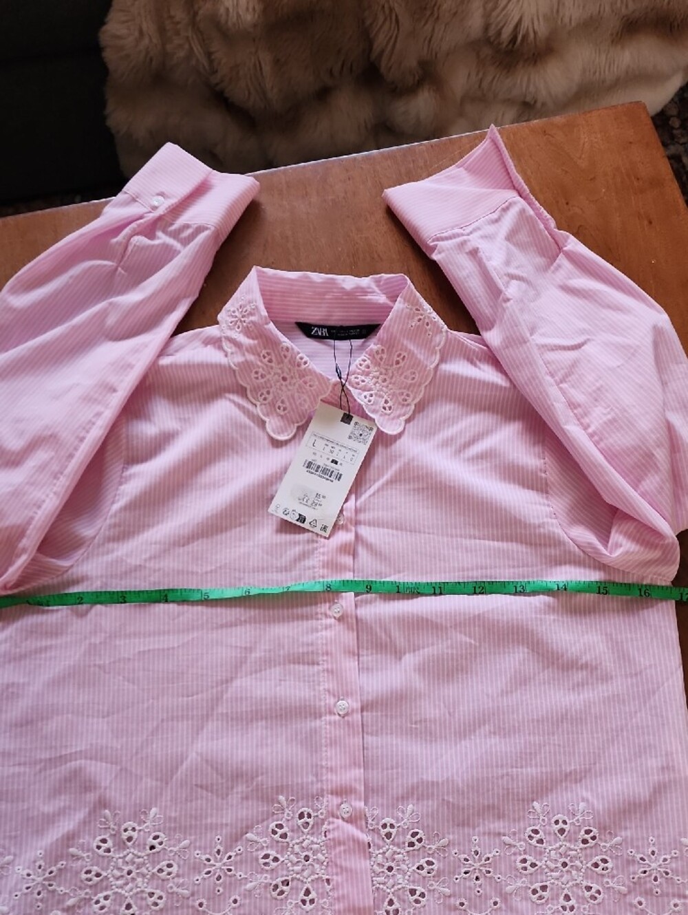 NWT! Zara Light Pink Pinstripe Cropped Eyelet Collared Blouse - Picture 5 of 8